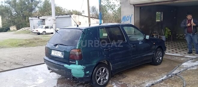 Volkswagen Golf 1995, 250,000 km - 2.0 l - Lənkəran