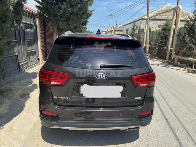 Kia Sorento-4