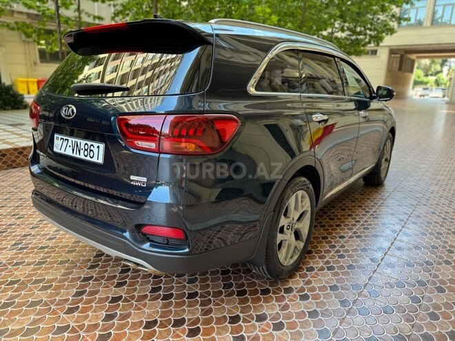 Kia Sorento-2