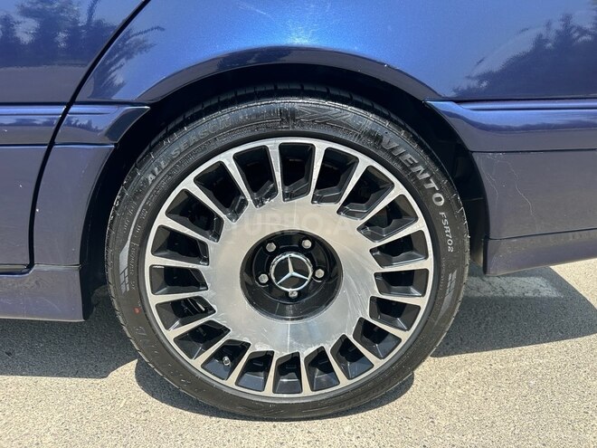 Mercedes C 230-8