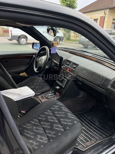 Mercedes C 180 1997, 450,000 km - 1.8 l - Xaçmaz