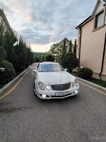 Mercedes E 280-16