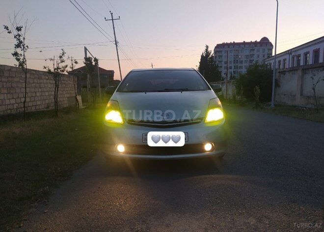 Toyota Prius 2008, 300,000 km - 1.5 l - Zaqatala