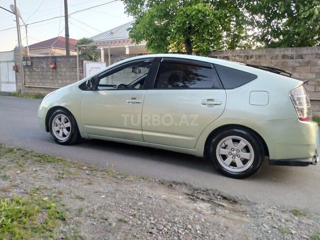 Toyota Prius 2008, 300,000 km - 1.5 l - Zaqatala