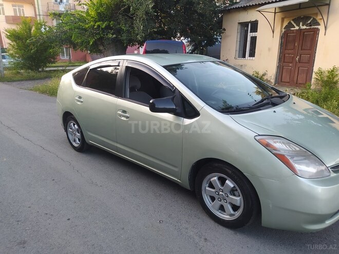 Toyota Prius 2008, 300,000 km - 1.5 l - Zaqatala