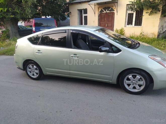 Toyota Prius 2008, 300,000 km - 1.5 l - Zaqatala