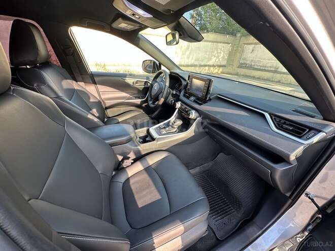 Toyota RAV4 2021, 233,794 km - 2.5 l - Bakı