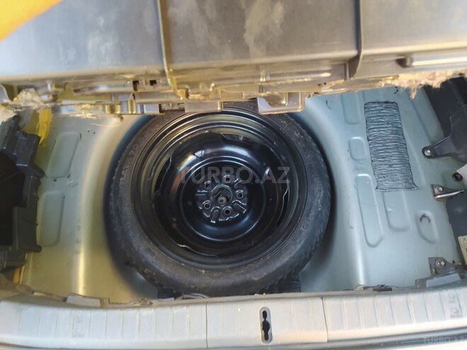 Toyota Prius 2008, 300,000 km - 1.5 l - Zaqatala