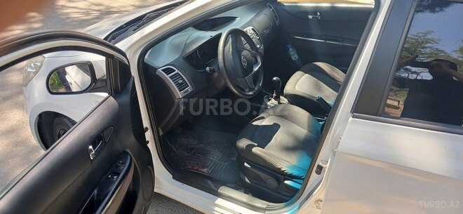 Hyundai i20 2011, 250,446 km - 1.4 l - Sumqayıt