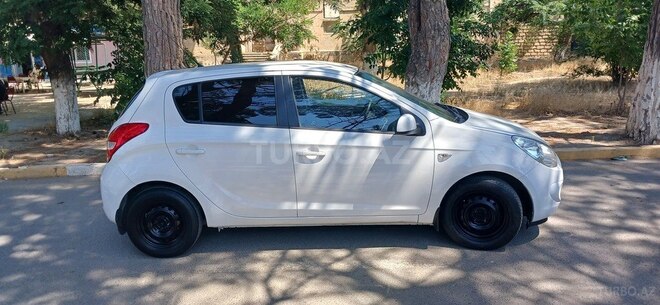 Hyundai i20 2011, 250,446 km - 1.4 l - Sumqayıt