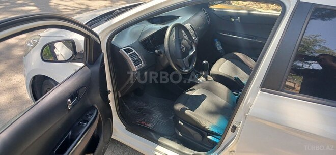 Hyundai i20 2011, 250,446 km - 1.4 l - Sumqayıt