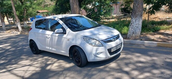 Hyundai i20 2011, 250,446 km - 1.4 l - Sumqayıt