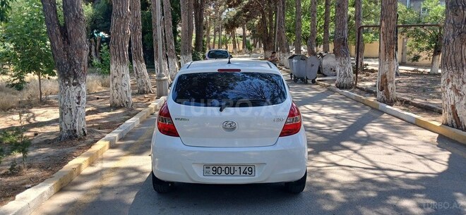 Hyundai i20 2011, 250,446 km - 1.4 l - Sumqayıt