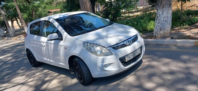 Hyundai i20 2011, 250,446 km - 1.4 l - Sumqayıt