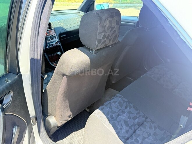 Mercedes C 220 d 1999, 287,690 km - 2.2 l - Bakı
