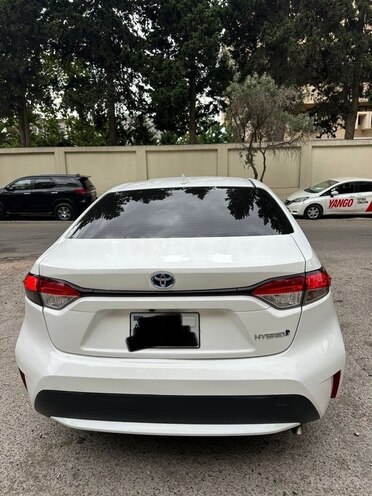 Toyota Corolla 2022, 110,000 km - 1.8 l - Bakı