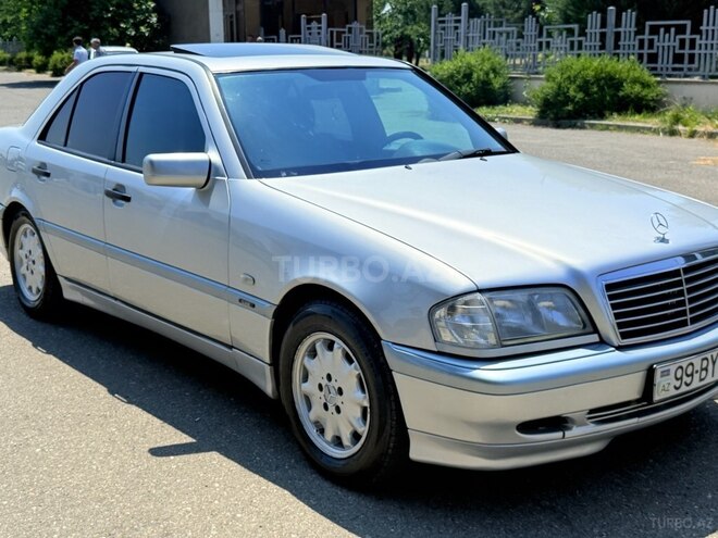 Mercedes C 220 d 1999, 287,690 km - 2.2 l - Bakı