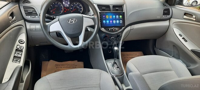 Hyundai Accent 2017, 100,000 km - 1.6 l - Bakı