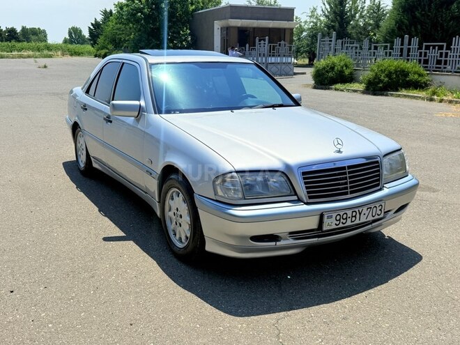 Mercedes C 220 d 1999, 287,690 km - 2.2 l - Bakı