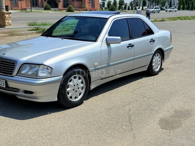 Mercedes C 220 d 1999, 287,690 km - 2.2 l - Bakı