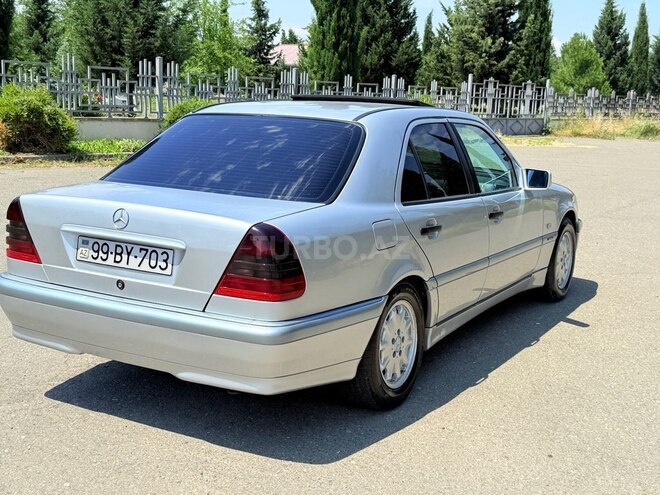 Mercedes C 220 d 1999, 287,690 km - 2.2 l - Bakı