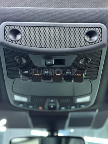 Ford F-150-15