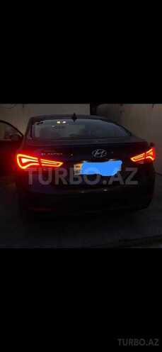 Hyundai Elantra 2015, 75,639 km - 1.8 л - Bakı