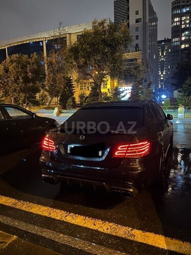 Mercedes E 500 2010, 210,000 km - 5.0 l - Bakı