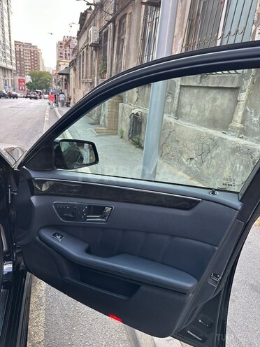 Mercedes E 500 2010, 210,000 km - 5.0 l - Bakı