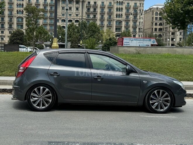 Hyundai i30 2007, 285,000 km - 1.6 l - Bakı