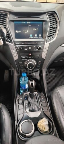 Hyundai Santa Fe-14