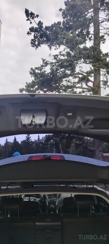 Hyundai Santa Fe-12