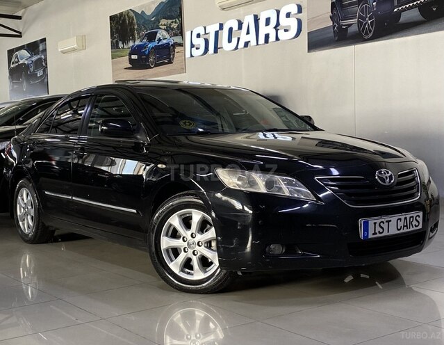 Toyota Camry-5