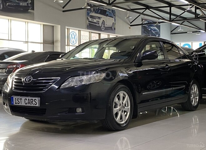 Toyota Camry-3