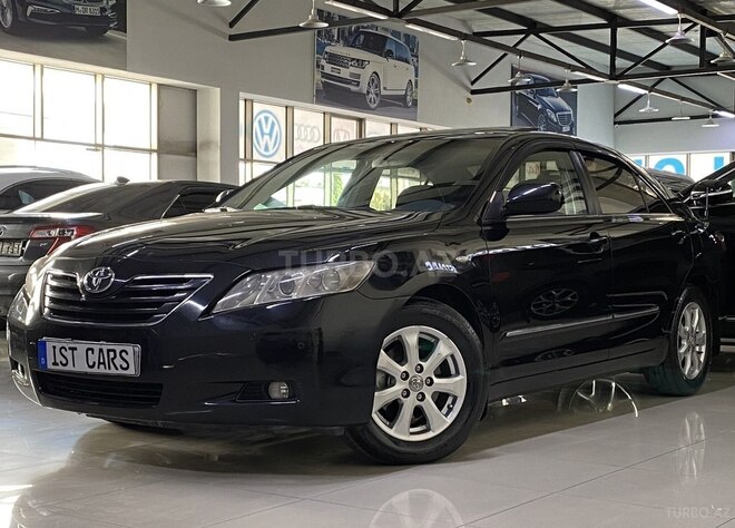 Toyota Camry-4