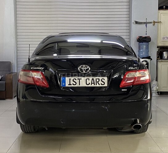 Toyota Camry-8