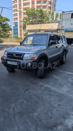 Mitsubishi Pajero 2005, 343,000 km - 2.8 l - Bakı