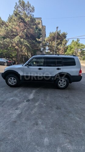 Mitsubishi Pajero 2005, 343,000 km - 2.8 l - Bakı