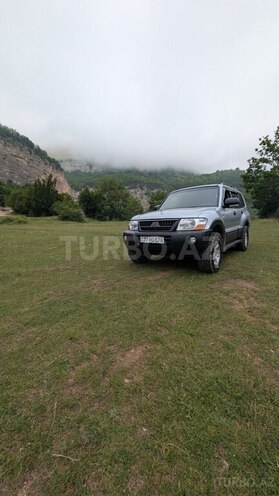 Mitsubishi Pajero 2005, 343,000 km - 2.8 l - Bakı