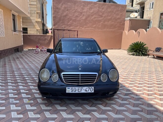 Mercedes E 220 d 1999, 293,457 km - 2.2 л - Bakı