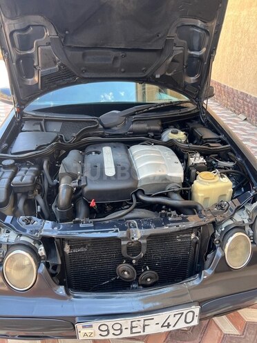 Mercedes E 220 d 1999, 293,457 km - 2.2 л - Bakı