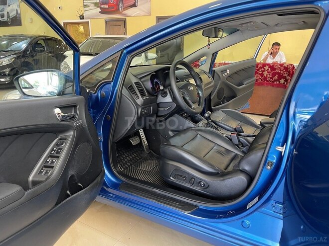Kia Cerato-15