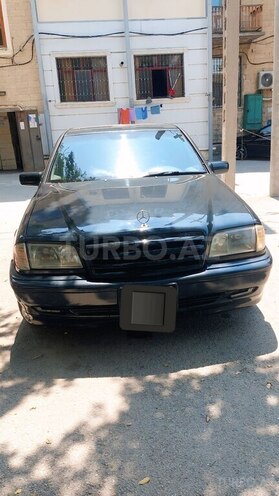 Mercedes C 200 1999, 356,000 km - 2.0 l - Sumqayıt