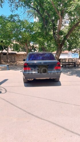 Mercedes C 200 1999, 356,000 km - 2.0 l - Sumqayıt