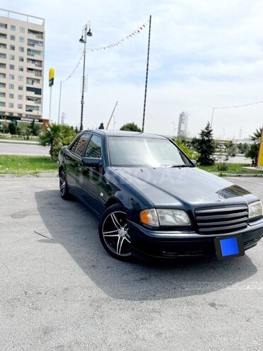 Mercedes C 200 1999, 356,000 km - 2.0 l - Sumqayıt