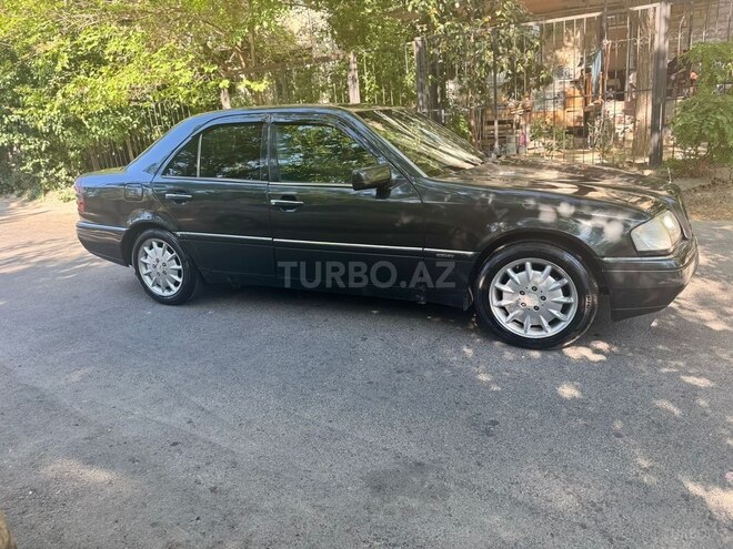 Mercedes C 220 1995, 600,000 km - 2.2 l - Bakı