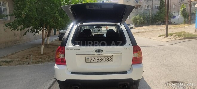Kia Sportage 2009, 286,000 km - 2.0 l - Sumqayıt