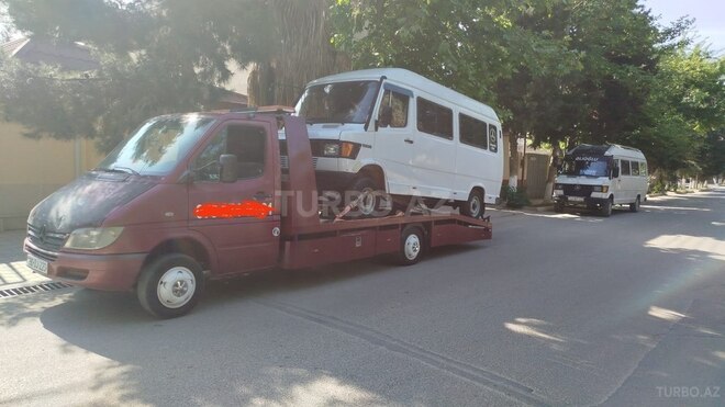 Mercedes  2005, 450,000 km - 2.7 l - Salyan