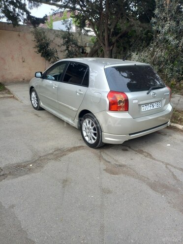 Toyota Corolla 2006, 310,000 km - 1.4 l - Bakı