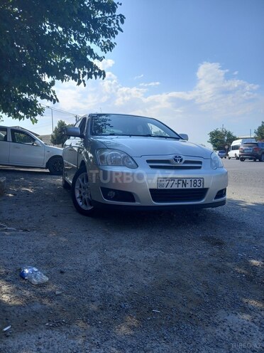 Toyota Corolla 2006, 310,000 km - 1.4 l - Bakı